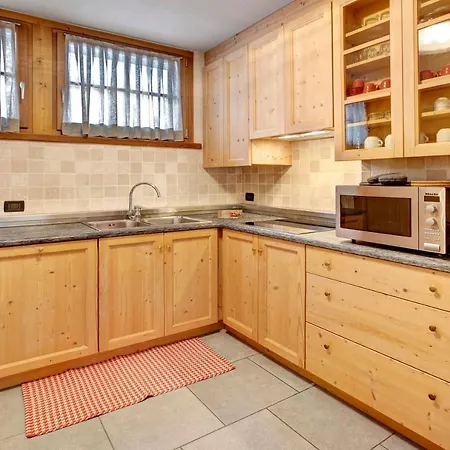 Casa Francesca Maurizio بورمْيو